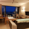 Отель Azuri Apartment with Beach, Pools, Gym, Restaurants, Spa, Boats, kids Corner, фото 17