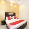 Отель OYO 13102 Hotel Adarsh, фото 6