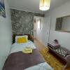 Отель Lovely 2-bed House in the Heart of Woodhouse, фото 3