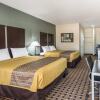 Отель Scottish Inns & Suites, фото 14