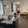 Отель Beautiful 2-bed Apartment in Ilfracombe, фото 3