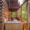 Отель Cades Cove by AvantStay Treetop Haven in Smokey Mountains w Hot Tub Game Room Home Theatre, фото 5