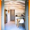 Отель Windhover Suites, фото 11