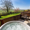 Отель Douglas Fir Lodge With Hot Tub Near Cupar, Fife, фото 15