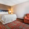 Отель Quality Inn & Suites, фото 12