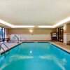 Отель Courtyard by Marriott Louisville Airport, фото 17