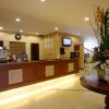 Отель Crown Regency Prince Resort на острове Боракае