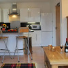 Отель Lovely, Light and Airy 1-bed Flat in Stornoway, фото 5