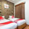 Отель Oasis Hotel Jogja, фото 4