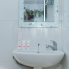 Отель OYO 1380 Velodrome Family House Syariah, фото 10