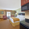 Отель Holiday Inn Express & Suites Sharon-Hermitage, an IHG Hotel, фото 21