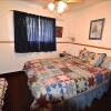 Отель Beckham Hill - Three Bedroom Cabin, фото 2