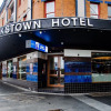Отель Bankstown Hotel, фото 1