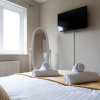 Отель Lovely 4-bed House in Huntingdon, фото 3