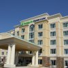 Отель Holiday Inn Exp Suites Jackson Northeast в Джексоне