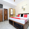 Отель OYO 12898 Hotel Victoria Regency, фото 1