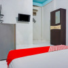 Отель OYO 91529 Pondok Elite 888 Makassar, фото 2
