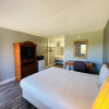 Отель Travelers Place Inn & Suites, фото 8