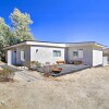 Отель Chic Morongo Valley Home: Mtn Views & Pergola, фото 18