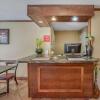 Отель Econo Lodge, фото 11