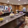 Отель Hampton Inn & Suites Fresno-Northwest, фото 12