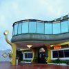Отель Executive Inn в Вамбе Таун