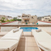 Отель Pool and Sea, charming Merill Apart 2, фото 18