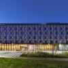 Отель Moxy Katowice Airport в Пыжовице