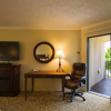 Отель Weathervane Terrace Inn and Suites, фото 7