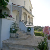 Отель Garden-view Apartment With Terrace, 500m From the Sea, Parking, BBQ and Wifi, фото 1