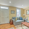 Отель Townhome in Leesburg Historic District!, фото 4