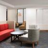 Отель Holiday Inn Express & Suites College Park-University Area, an IHG Hotel, фото 4