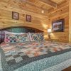 Отель Triple Mountain View - Three Bedroom Cabin, фото 42