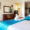 Отель Pelicano Inn Playa del Carmen - Beachfront Hotel, фото 4