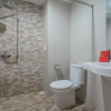 Отель RedDoorz @ Hotel Arimbi Dewi Sartika Baru, фото 9