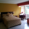 Отель Granada Inn, фото 4