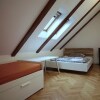Отель Generous Attic Apartment, фото 5