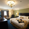 Отель The Chateau Hotel and Conference Center, фото 47