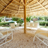 Отель Tropicana Suites Deluxe Beach Club & Pool, фото 18