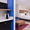 Отель Holiday Inn Express Hotel & Suites Elgin, фото 4