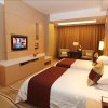 Отель New Century Hotel Pujiang, фото 3