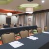 Отель Holiday Inn Express Hotel & Suites Fulton, an IHG Hotel, фото 13