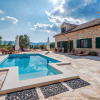 Отель Villa with 5 Bedrooms in Stari Grad, with Private Pool, Enclosed Garden And Wifi - 900 M From the Be, фото 17