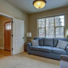 Отель Hollygrape Escape 30 Day Minimum, фото 17