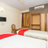 Отель OYO 19670 Guru Grands, фото 4