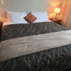 Отель Lake Breeze Motel, фото 2