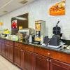 Отель Quality Inn & Suites, фото 14