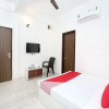 Отель OYO 12379 Hotel Riyasat, фото 23