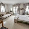 Отель Helen Suites, фото 2