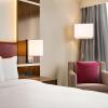 Отель DoubleTree by Hilton Toronto Airport West, фото 34